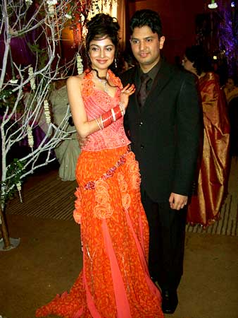 The stunning couple: Divya and Bhushan