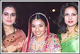Payal with Padmini Kolhapure and Poonam Dhillon