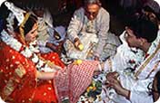 Attend a Bengali wedding