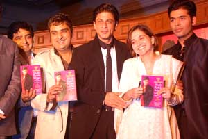 SRK, Anupama and Rajukumar Hirani