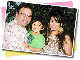 Shaheen & Roshan Abbas with son