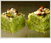 Dudhi aur badam ka halwa