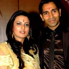 MLA Kripashankar's Son Gets Engaged - Sanjay To Marry Ankita