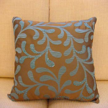 Cushions For Chic Comfort