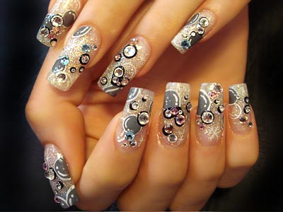 Filing+nails+square